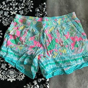 Lily Pulitzer pattern shorts. Size medium. Never worn.